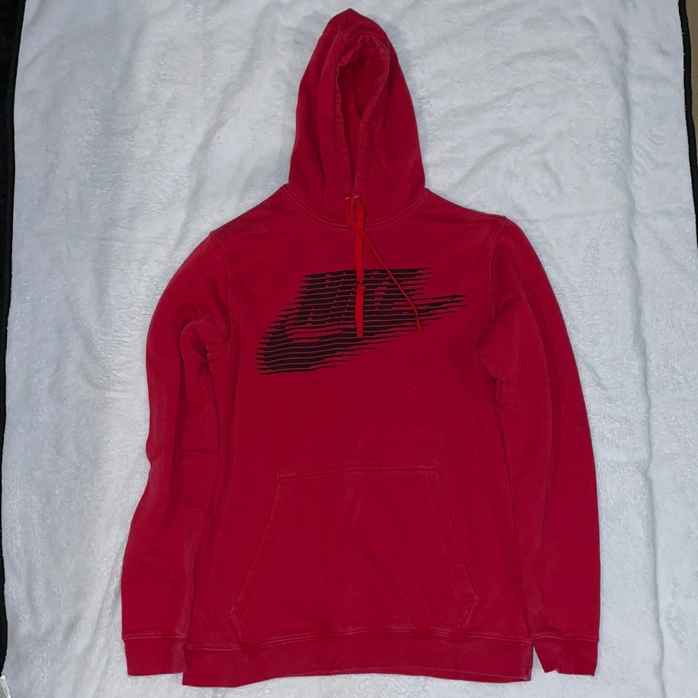 Large Vintage Red Nike Sweatshirt